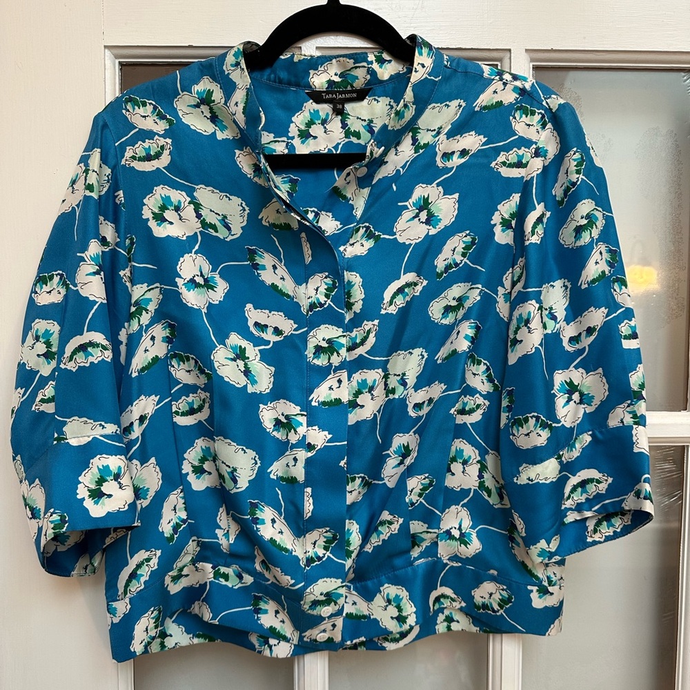 Tara Jarmon 100% Silk Vibrant Floral Button-Up Blouse Women’s Size 38 EU S US